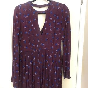 Free People Long bell sleeve 70’s mini dress